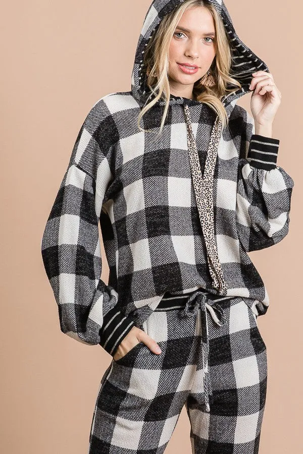 Black & White Buffalo Plaid Drawstring Contrast Hoodie