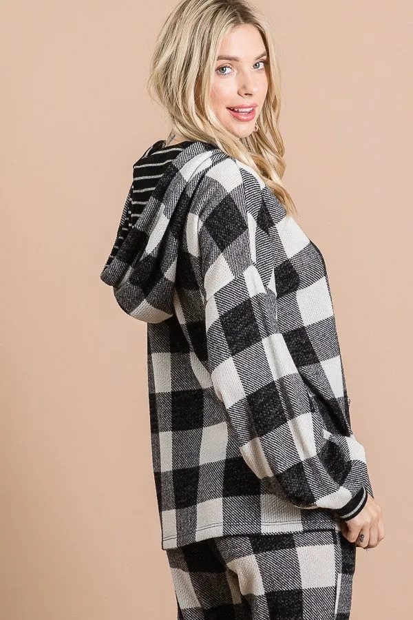 Black & White Buffalo Plaid Drawstring Contrast Hoodie