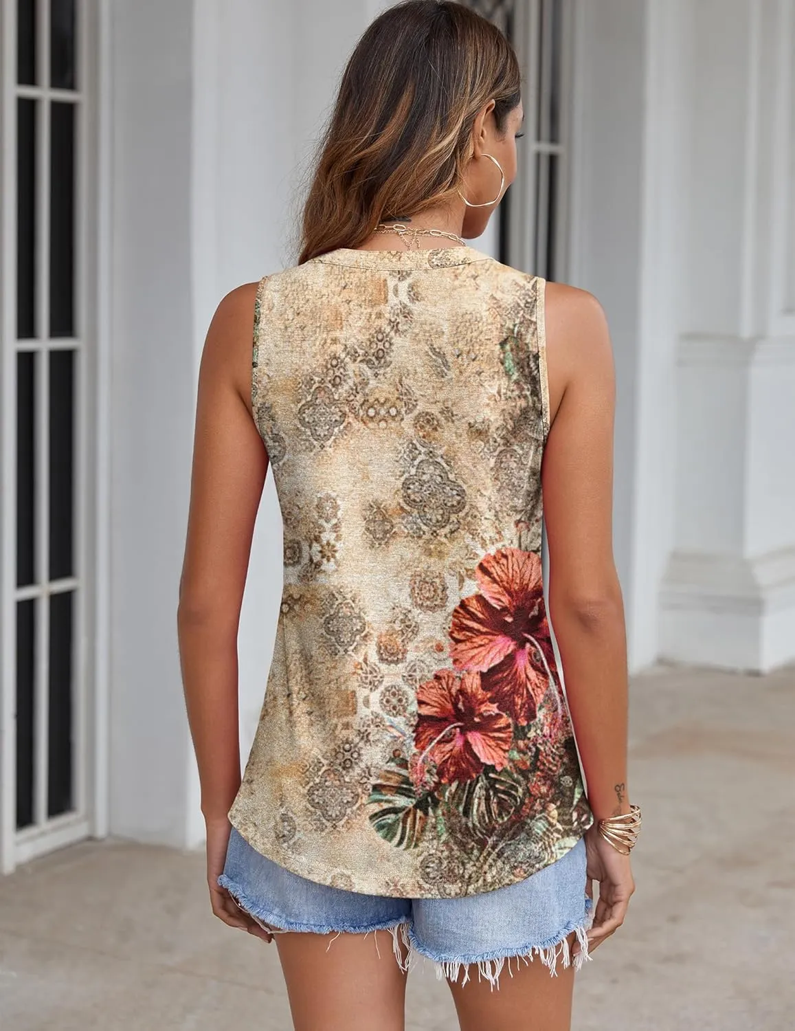 Zeagoo Tank Tops Pleated V Neck Floral Solid Loose Fit Tops