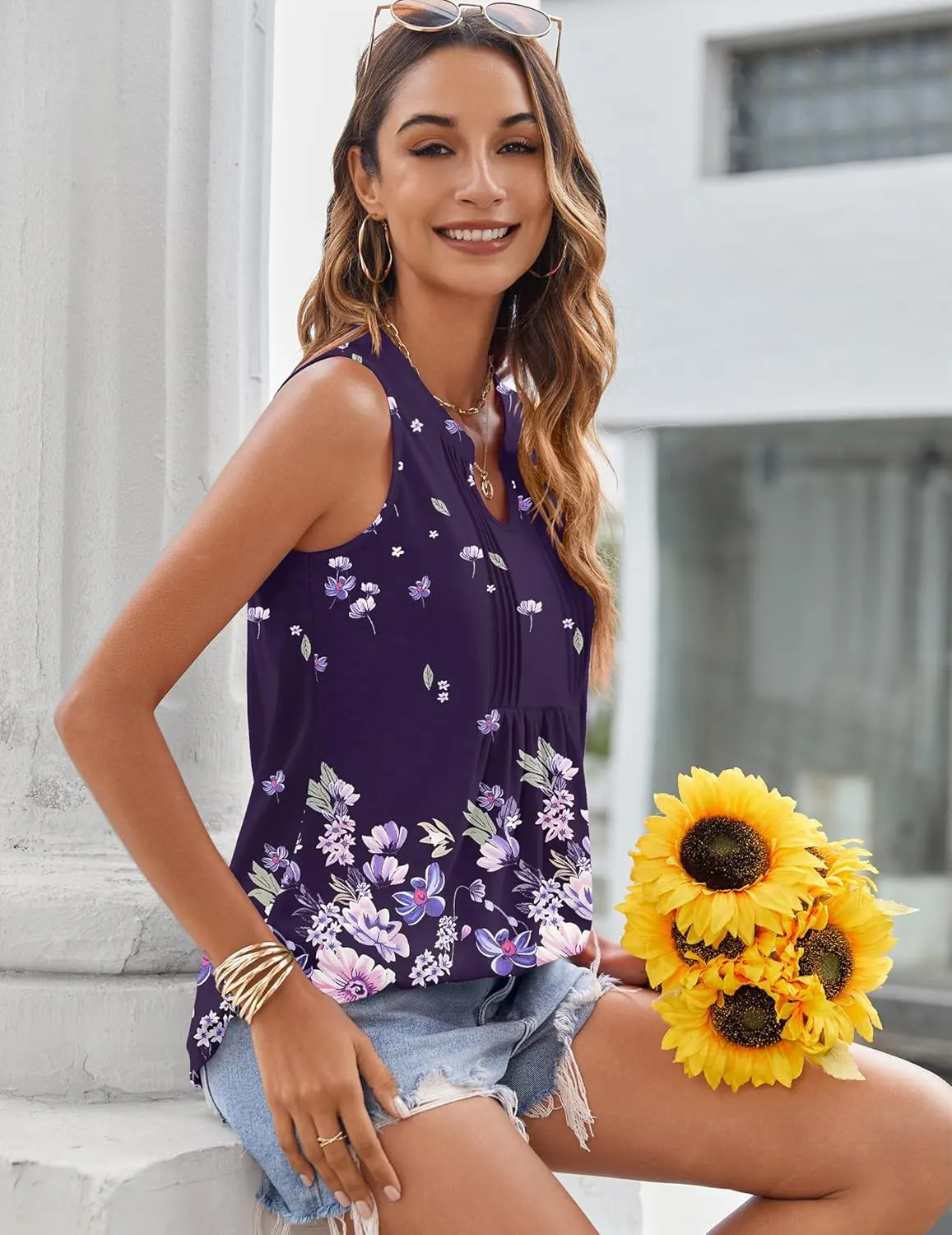 Zeagoo Tank Tops Pleated V Neck Floral Solid Loose Fit Tops