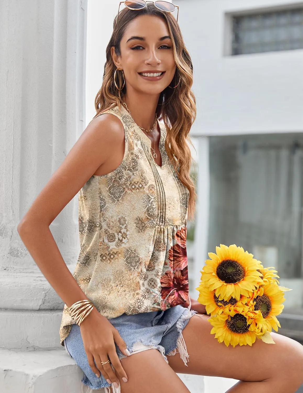 Zeagoo Tank Tops Pleated V Neck Floral Solid Loose Fit Tops